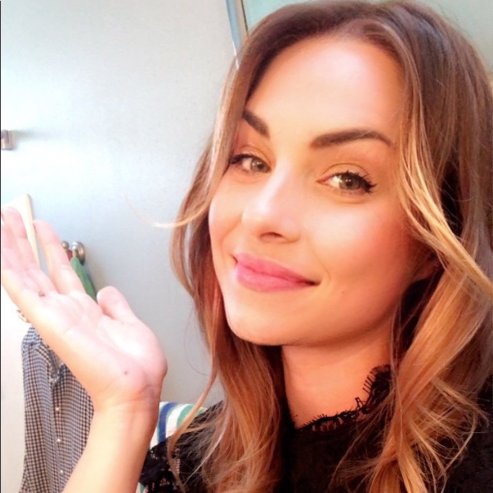 Meet your Posher, Jade